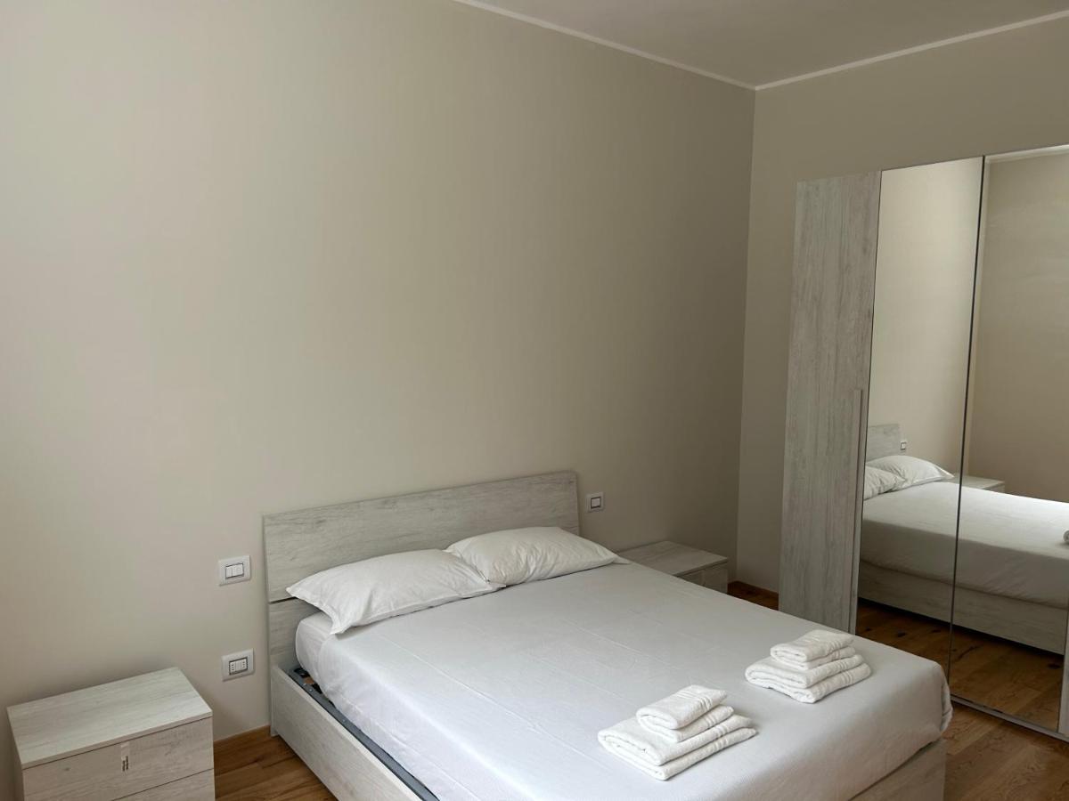 Moscova Luxury Bruno Apartment Милан Экстерьер фото