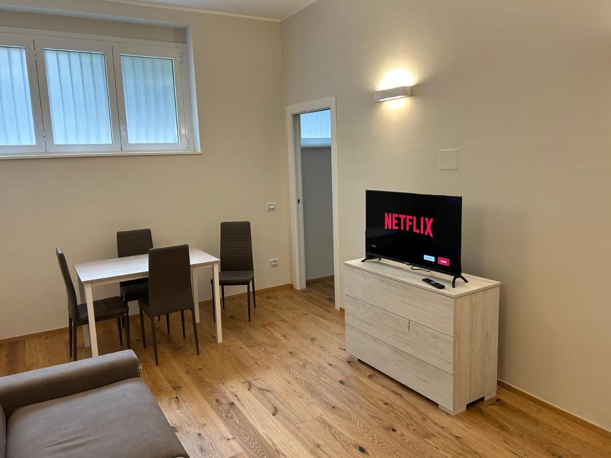 Moscova Luxury Bruno Apartment Милан Экстерьер фото